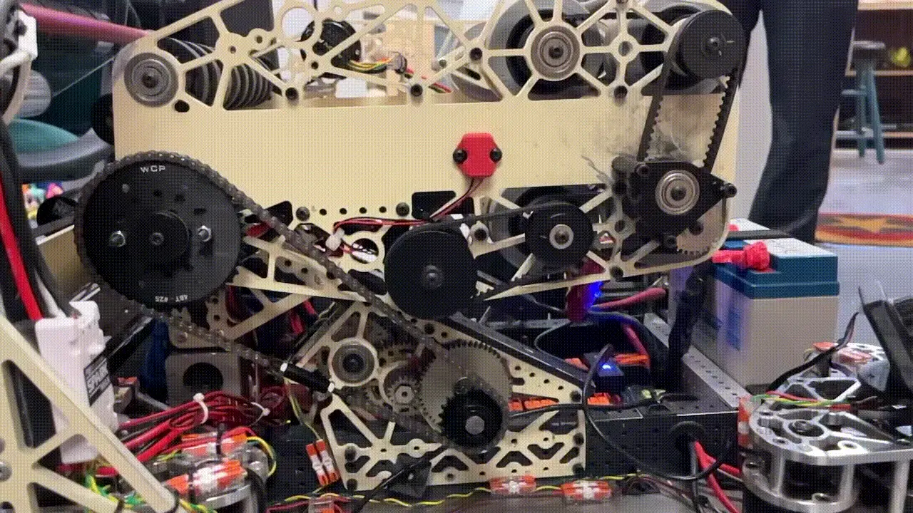 Corrente e sprocket com esticador turnbuckle